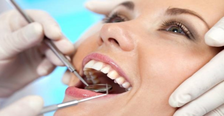 Лечение кариеса зубов.